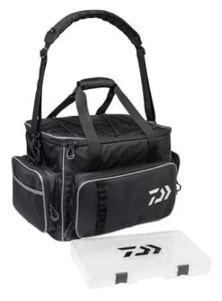 Daiwa Soft Top Bag FB-108 -Best Fishing Store St 2 450x450 b4fb8444 de24 4f13 b9bb 5f1eb045deff