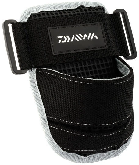 Daiwa Jig/Popper Fighter Belt Bucket 3 Daiwa Jig/Popper Fighter Belt Bucket
